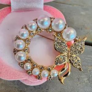 여성핀 여성 진주 큐빅 나비 브로치 핀