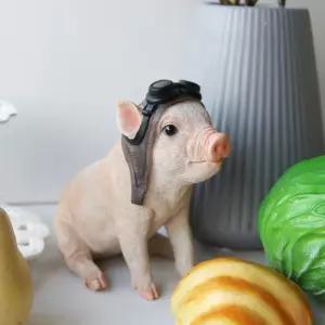 라이더 돼지 장식인형 1P 테이블 선반 인테리어 소품 장식인형