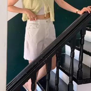 [신상오픈런]여성용 심플 와이드 스판 밴드반바지 (35830234)