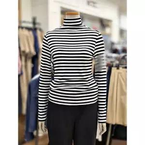 [하프클럽/]BCBG 세이브존02 하이넥 스트라이프 티셔츠 B5D9X406