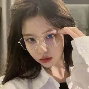 슬림테안경 스마트룩 여자 금속테 노멀 패션 안경