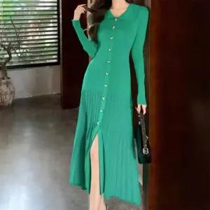 [신상오픈런]플리츠 에이라인 카라넥 니트가디건 원피스 (29193289)