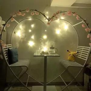 야외벤치 하트 의자 공원 커플 철제 테이블 카페