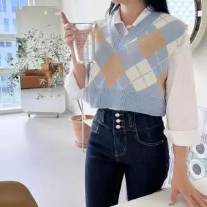 여성 아가일 크롭니트조끼