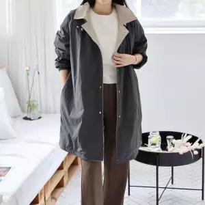 [신상오픈런]여성 스트링 버튼 탈부착 후드 빅사이즈 롱 사파리 점퍼 (41928589)