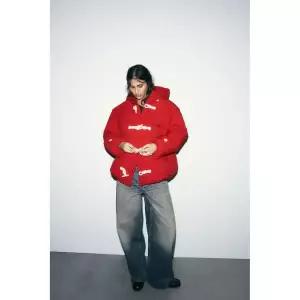 [국내배송] 자라 ZARA 토글 버튼 후드 아노락 60% 다운 40% 페더 - 레드 957052