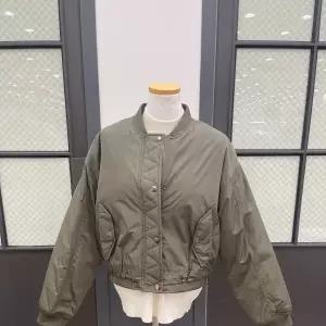 [반에이크]집업블루종점퍼 VB4YJPMD01Z1_GN