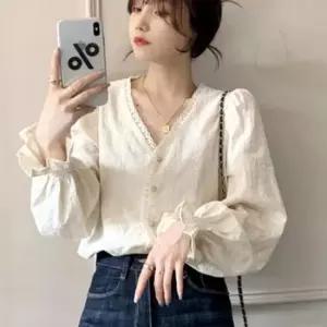 [옷은날개] 프릴 여성 스타일 퍼프 소매 러블리 블라우스 브이넥