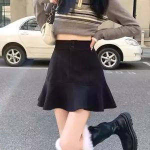 [신상오픈런]하이웨이스트 플레어미니스커트 슬렌더룩 치마바지 (30492441)