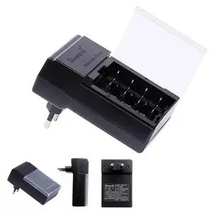 [이지커머스]깜냥 4구 AA AAA충전기 니켈수소 충전지용 니켈카드뮴 배터리충전 AA충전기 충전건전지 국산