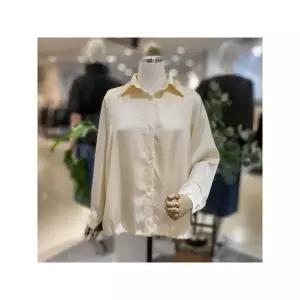 [파파야] PNPRBL009A1 루즈핏실키셔츠블라우스_P387715407