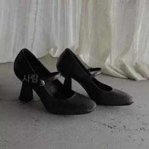여친 오피스룩 일자 러블리 단화 메리제인 힐펌프스 신발 힐 무스탕 쿠셔닝 프렌치 슈즈 버클 하이힐 중고