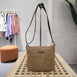 [에잇컨셉] C24G7FBG008 라탄 짜임 클로백_P365503425