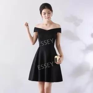 블랙미니드레스 블랙 원피스 야외촬영 오프숄더 브라이덜샤워