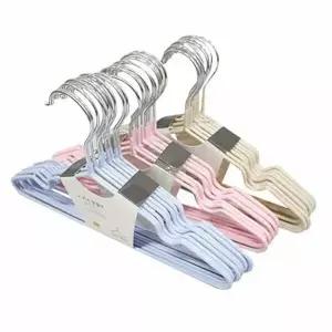 비스토어 IYS900T1 키즈 옷걸이 10P 수건 바지 수납 행거