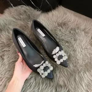 새틴 웨딩 양가죽 슈즈 큐빅 눈꽃 플랫 통근화 키높이 여자신발 슬림핏 단화 펌프스 원템5