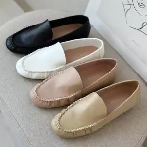 [다잇템]여자 로우힐 베이직 트위스트 플랫슈즈 로퍼 (33478775A)