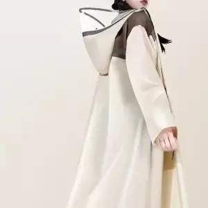 여성 장마 코트형 루즈핏 레인코트 방수 후드 점퍼 (41032663)