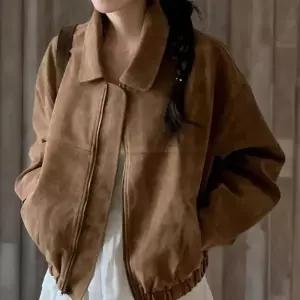 여성 스웨이드 카라넥 루즈핏 크롭 자켓 키치 무드 (42237273)