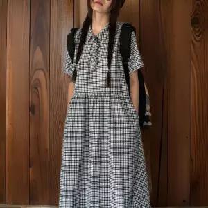 여성 체크 빅사이즈 반팔 롱원피스 프릴 카라넥 디자인 (33145741)