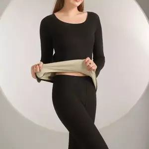 [신세계라이브쇼핑][옷자락] 여자 슬림핏 양면기모 라운드넥 상하의 내복 세트