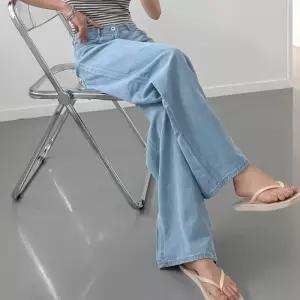 [신상오픈런]여성 루즈핏 여름 캐주얼 청바지 넉넉한 와이드핏 (36231916)