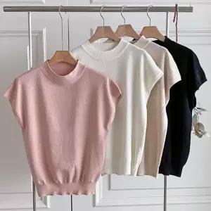 [신상오픈런]슬리브리스니트 시보리 모크넥 미시룩 돌만 봄조끼 (30100044)