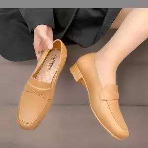 [신상오픈런]여성 심플 스퀘어토 무지 편안한 로퍼 단화 (41267350)