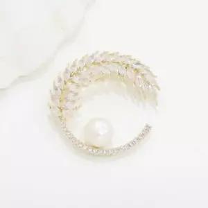[다잇템]여자 진주 옷핀 큐빅 라운드 월계수 브로치 (13408954A)