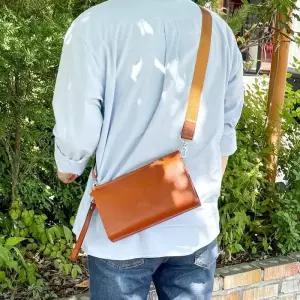 [신상오픈런]남성용 사각형 탄탄 가죽 지퍼 크로스 클러치백 (38292095)