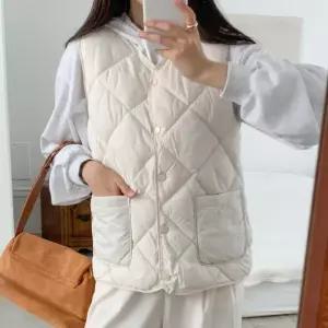 [다잇템]여자 누빔 더블포켓 클래식 아가일 패딩조끼 (23448662A)