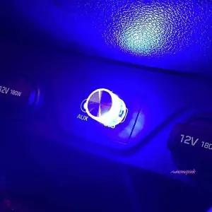 자동차 USB 미니 실내등 무드등 차량용 조명 풋등 LED 블루ssu300