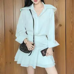 [신상오픈런]여성 빅카라 셔링 가오리핏 미니 원피스 (32330595)