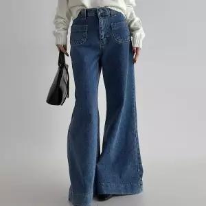 [신상오픈런]플레어팬츠 통넓은 논스판 라이트블루 하이라이즈 청바지 (30098618)