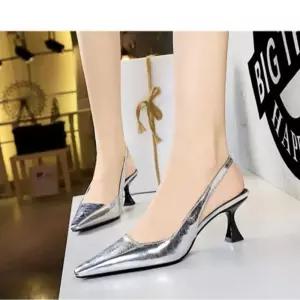 여사친 빈티지 구두 스트랩오픈토 파티 하이힐 펀칭 와인잔굽 슈즈 스퀘어 CH5