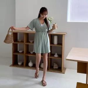 [다잇템]여자 V넥 반소매 핫팬츠 허리밴드 점프수트 (10516362A)