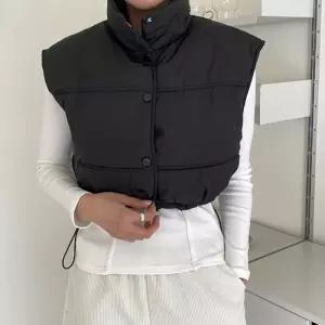 [다잇템]여자 웰론 짧은 FW 드로우코드 탱크 패딩 조끼 (11585008A)
