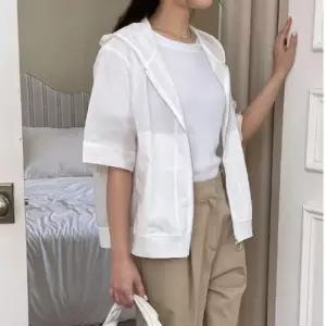 [신상오픈런]여성 여름 오링 후드 반팔 베이직 점퍼 (33144949)