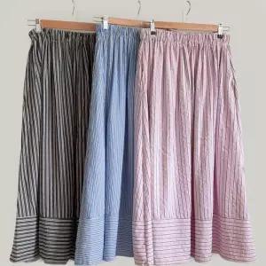 [신상오픈런]여성 링클 스트라이프 롱스커트 빅사이즈 밴딩 플레어 (39186888)