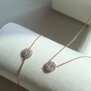 눈꽃큐빅 얇은체인 여성스러운 목걸이 팔찌 택1 (29194255)