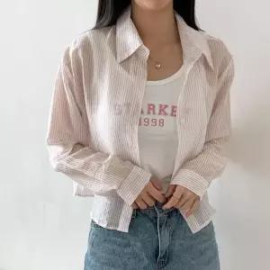 [신상오픈런]여성 여름 스트라이프 크롭 나시와 긴팔 셔츠 세트 (36232506)