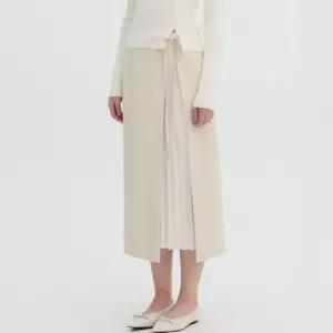 [백화점 정품] 올리브데올리브 플리츠 배색 H라인 롱 스커트 OW5SS165