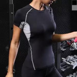 [의류] 여자 반팔 상의 트레이닝 요가복 헬스장운동복 스타일