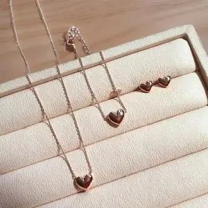 [신상오픈런]통통하트 얇은체인 여성볼귀걸이 목걸이 팔찌 택1 (31545832)