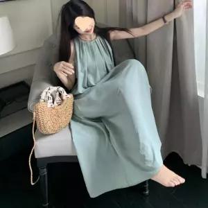 [신상오픈런]여성 링클 여리핏 홀터넥 셔링 롱 원피스 백트임 (38292908)