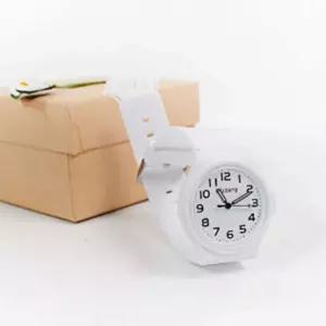 화이트 무소음 손목시계 학생 시험용 선물용