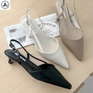 [애슬릿] 슬링백 구두 버클 스트랩 발편한 키튼힐 3cm