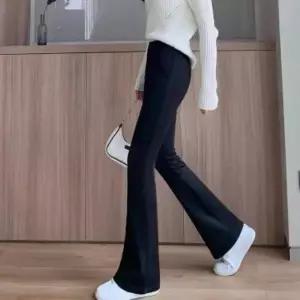 [하프클럽/]여성 가을겨울 데일리룩 편안한 밴딩 세미 부츠컷 기모 슬랙스