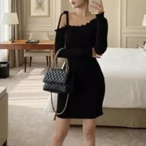 [하프클럽/셀러허브_여성트랜드패션]여성 슬림핏 골지 니트 언발란스 미니