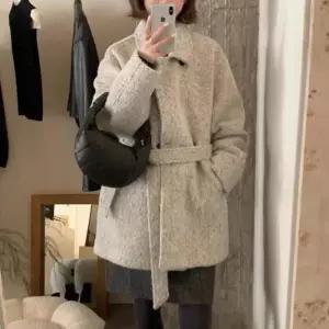 여자 데이트룩 하객룩 세미 캐주얼 코트